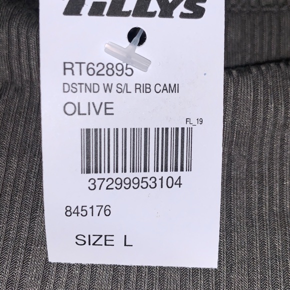 Basic Tank - Picture 3 of 3